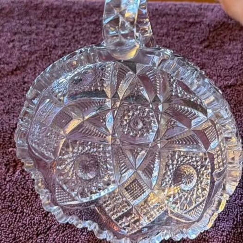 Antique Imperial Glass NuCut Handled Nappy Dish